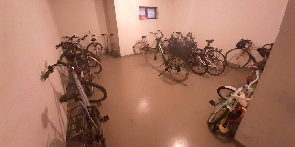 Etagenwohnung Düsseldorf Bilk - 3 Zimmer, 78 m&sup2;, 429.000&euro; | Angebot:26851249
