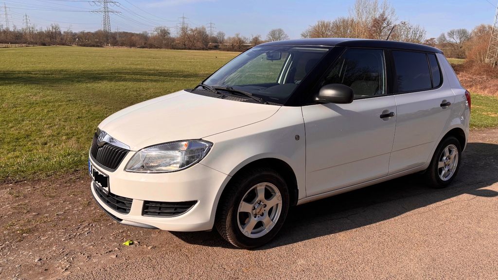 Skoda Fabia 118.000 km 4.700 &euro; Siegburg 53721