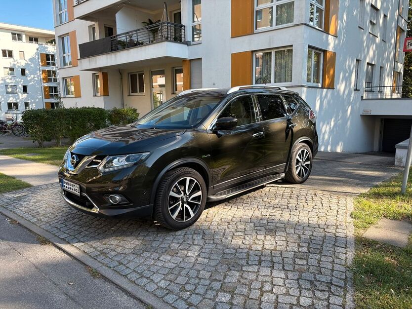 Nissan X-Trail 134.000 km 11.500 € Berlin 14193