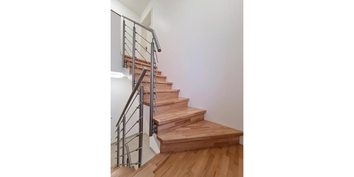 Dachgeschoßwohnung Wandlitz - 1 Zimmer, 54 m&sup2;, 912&euro; | Angebot:26148243
