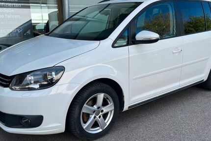 VW Touran 123.000 km 5.999 &euro; Kolbermoor 83059