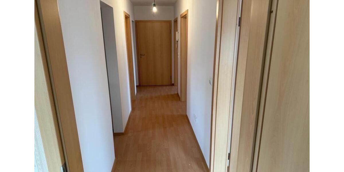 Einfamilienhaus Möckmühl - 9 Zimmer, 200 m&sup2;, 580.000&euro; | Angebot:27048818