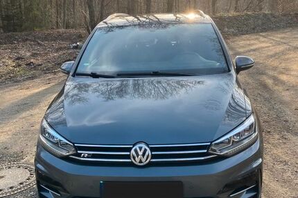 VW Touran 151.000 km 15.900 &euro; Langelsheim 38685