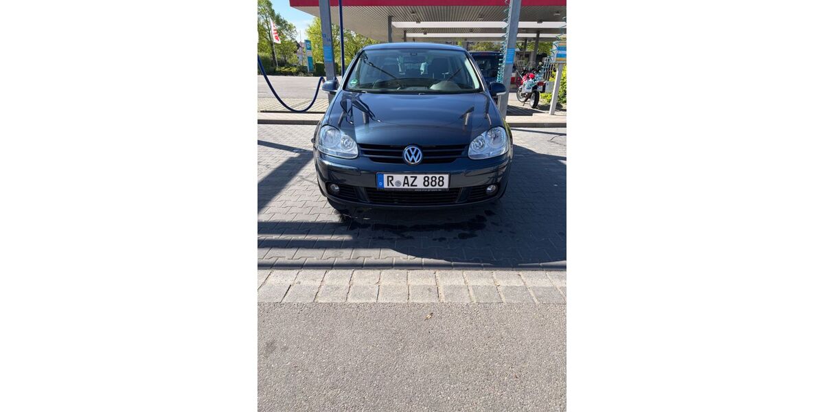 VW Golf 157.000 km 3.200 &euro; Regensburg 93055