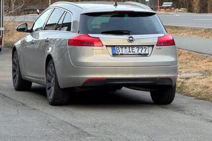 Opel Insignia 195.000 km 4.600 &euro; warmensteinach 95485