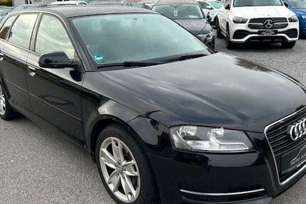 Audi A3 172.000 km 2.990 &euro; Roding 93426