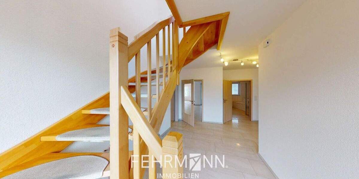 Einfamilienhaus Sögel - 6 Zimmer, 259 m&sup2;, 499.000&euro; | Angebot:25770470