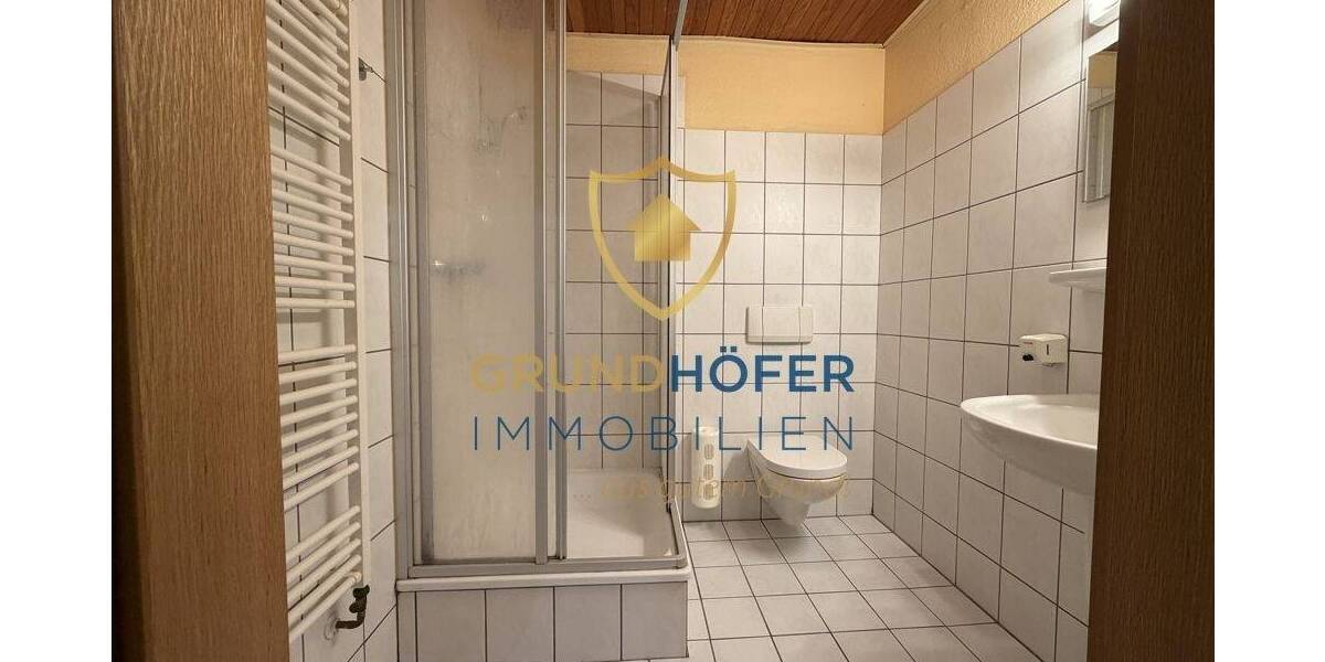 Reihenmittelhaus Wilhelmshaven Innenstadt - 1 Zimmer, 221 m&sup2;, 220.000&euro; | Angebot:25671923