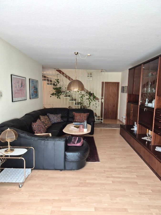 Sweet Home – Charmantes Reihenendhaus mit Garage & Stellplatz in beliebter Wohnlage von Morlautern 5.5 zimmer