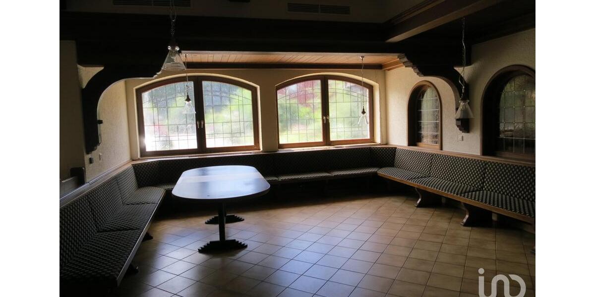 leerstehendes Restaurant mit vielen Möglichkeiten zimmer