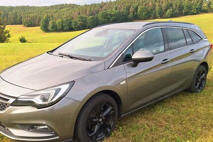 Opel Astra 190.000 km 7.999 € Unterbodnitz 07646