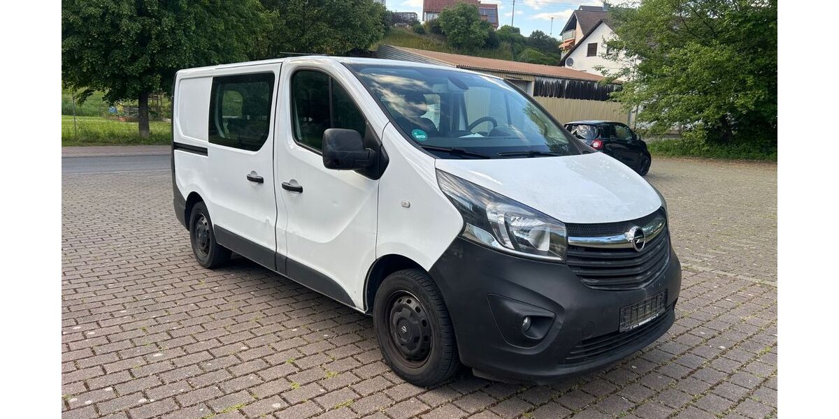 Opel Vivaro 181.000 km 10.799 &euro; schönau 69250