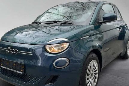 Fiat 500 21.900 km 18.990 &euro; München 81249