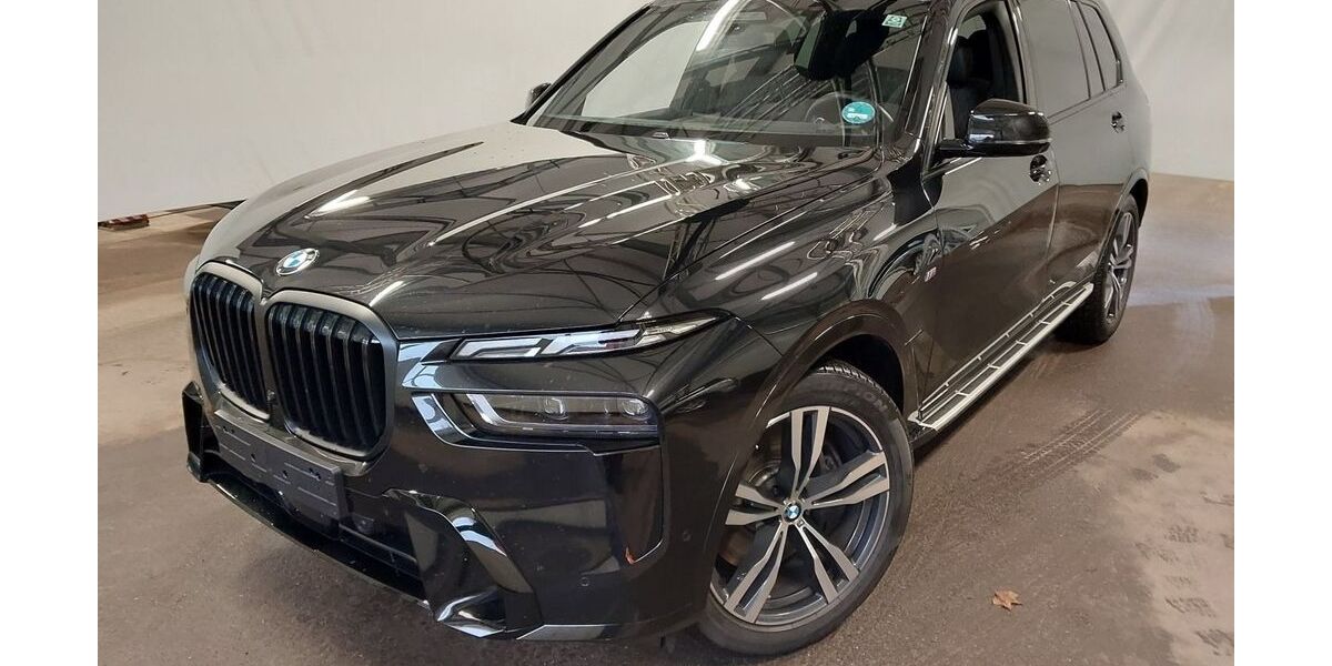 BMW X7 25.595 km 89.840 &euro; Bochum 44809