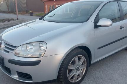 VW Golf 145.000 km 2.200 &euro; Unna 59423