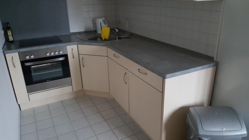 Etagenwohnung Teterow - 1 Zimmer, 30 m&sup2;, 400&euro; | Angebot:25254404