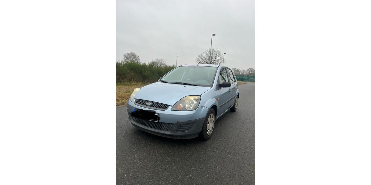 Ford Fiesta 168.000 km 1.690 &euro; Varel 26316