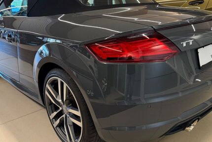 Audi TT 100.000 km 18.900 &euro; Hamburg 22143