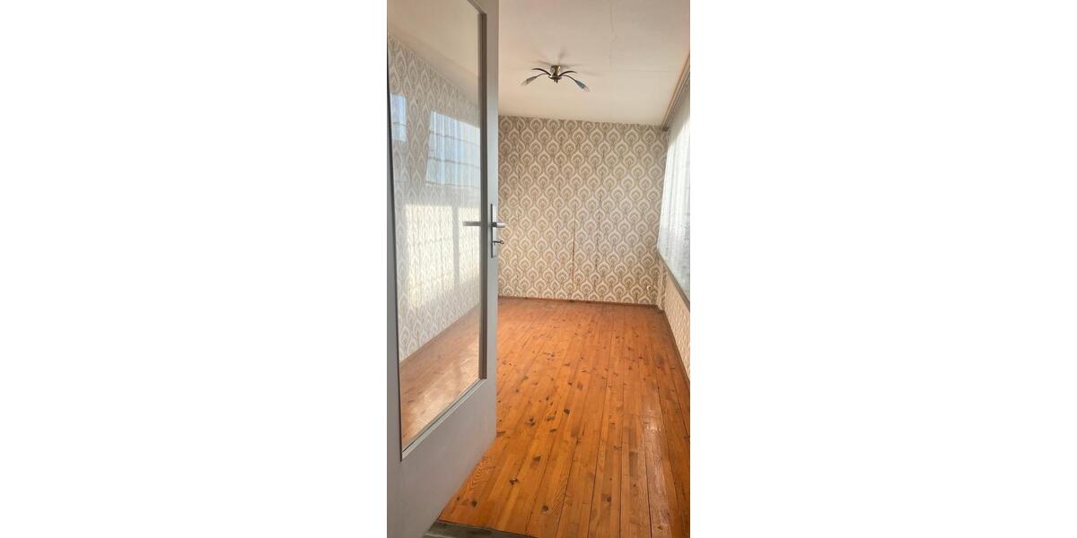 Reihenhaus Osterhofen - 12 Zimmer, 192 m&sup2;, 225.000&euro; | Angebot:26001712