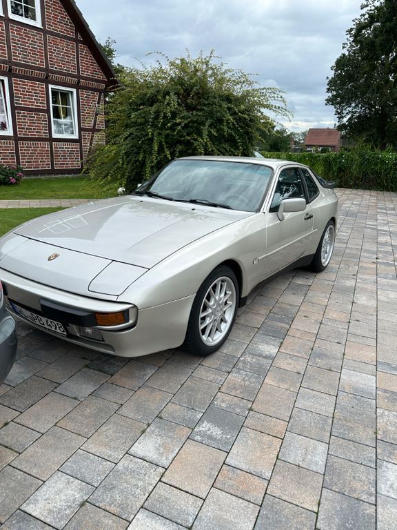 944