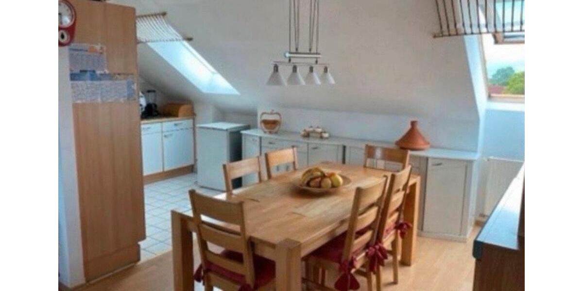 Dachgeschoßwohnung Bindlach - 3 Zimmer, 79 m&sup2;, 220.000&euro; | Angebot:20317018