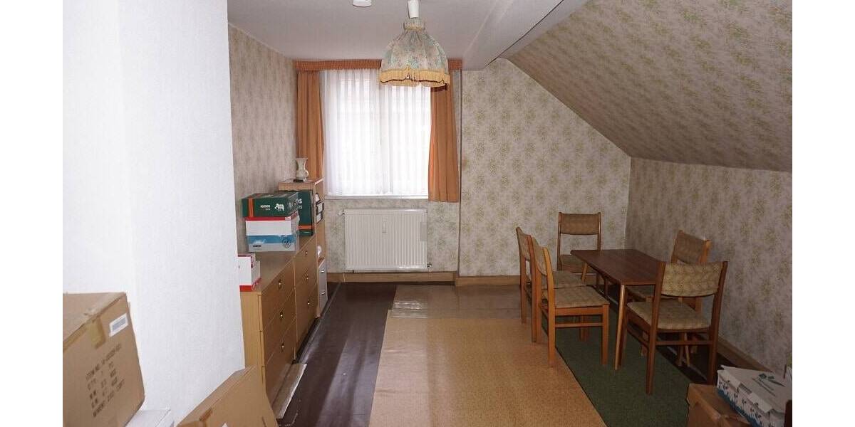 Mehrfamilienhaus, Wohnhaus Markneukirchen - 9 Zimmer, 220 m&sup2;, 90.000&euro; | Angebot:26360178