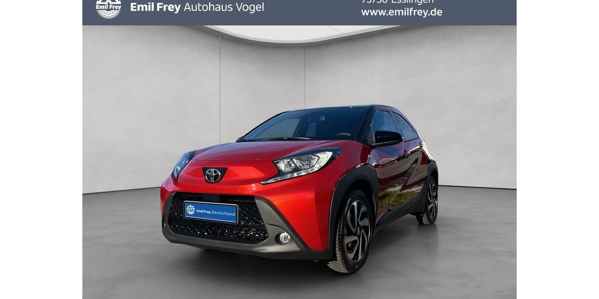 Toyota Aygo (X) 6.480 km 15.440 &euro; Esslingen 73730
