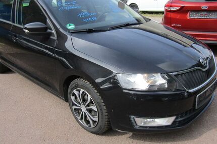 Skoda Rapid 199.033 km 3.490 &euro; Halle 06130