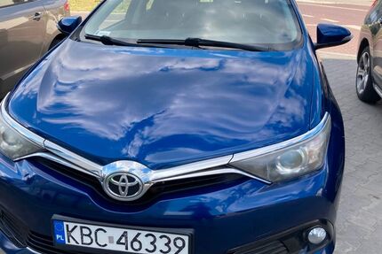 Toyota Auris 248.000 km 6.999 &euro; Krakow 31-23
