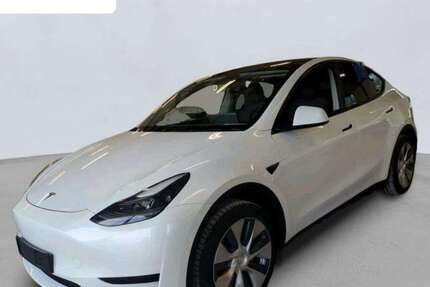 Tesla Model Y 41.262 km 31.950 &euro; Herges-Hallenberg 98587