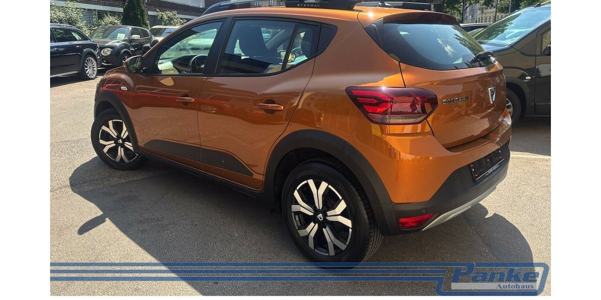 Dacia Sandero III Stepway Comfort Automatic 1 Hand 23.485 km 13.990 &euro; Berlin 13187