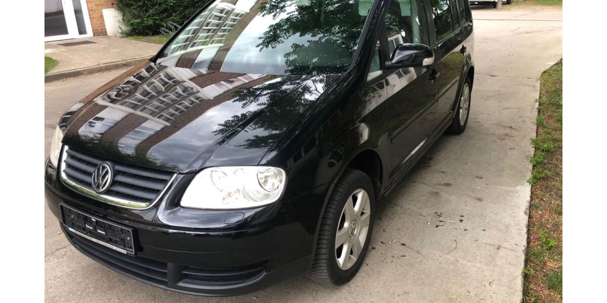 VW Touran 200.000 km 2.800 &euro; Potsdam 14482