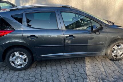 Peugeot 207 55.000 km 3.800 &euro; Nürnberg 90425
