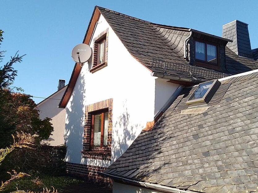 Frei stehendes Einfamilienhaus - Haus steht in Mülsen bei Zwickau zimmer