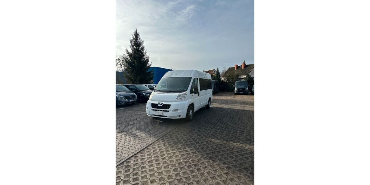 Peugeot Boxer 268.427 km 9.900 &euro; Potsdam 14480