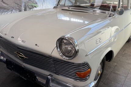 Opel Rekord 99.000 km 12.990 &euro; Gelsenkirchen 45881