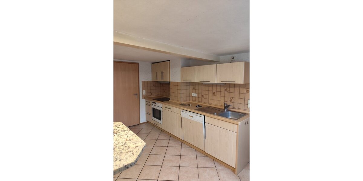 Erbenhausen, EFH + Nebengeb. - Einfamilienhaus Erbenhausen | Angebot:20985772