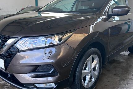 Nissan Qashqai 92.938 km 11.980 &euro; Rendsburg 24768