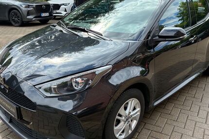 Mazda 2 Hybrid 16.690 km 18.990 &euro; Hamburg 21033