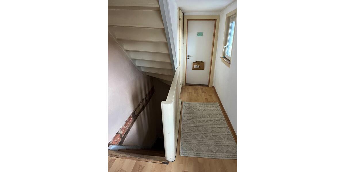 Gemütliches Einfamilienhaus mit Nebengebäude zu vermieten 4 zimmer