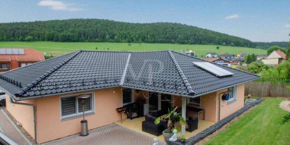 Bungalow Jüchsen Jüchsen - 4 Zimmer, 134 m&sup2;, 480.000&euro; | Angebot:26917292