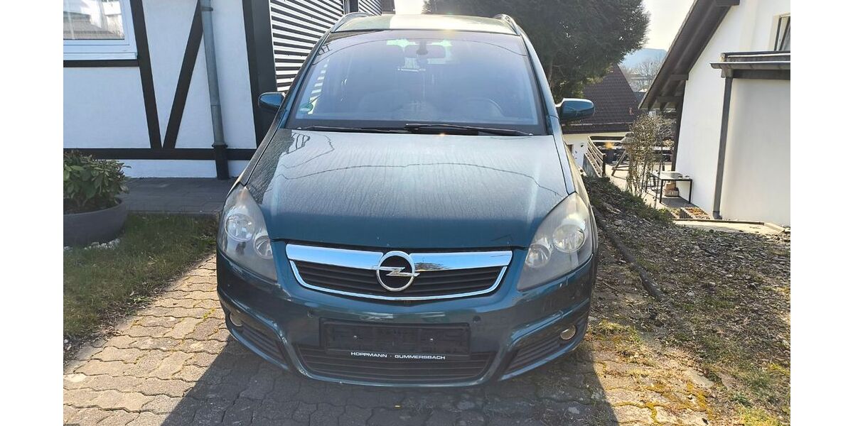 Opel Zafira 217.000 km 1.300 &euro; Kreuztal 57223