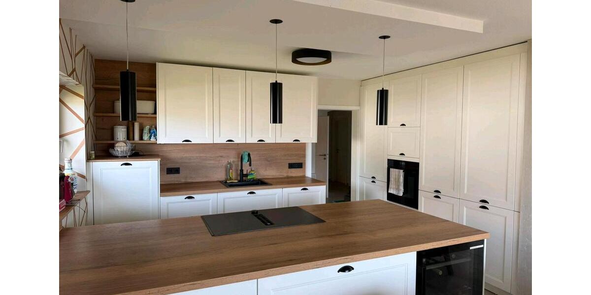 Einfamilienhaus Albstadt Gemarkung Onstmettingen - 9 Zimmer, 220 m&sup2;, 628.000&euro; | Angebot:26889304