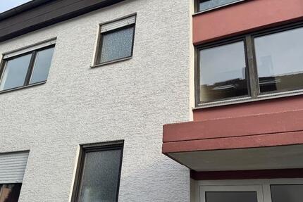 Helle 2-Zimmer Wohnung mit Balkon und Keller in Schriesheim 2 zimmer