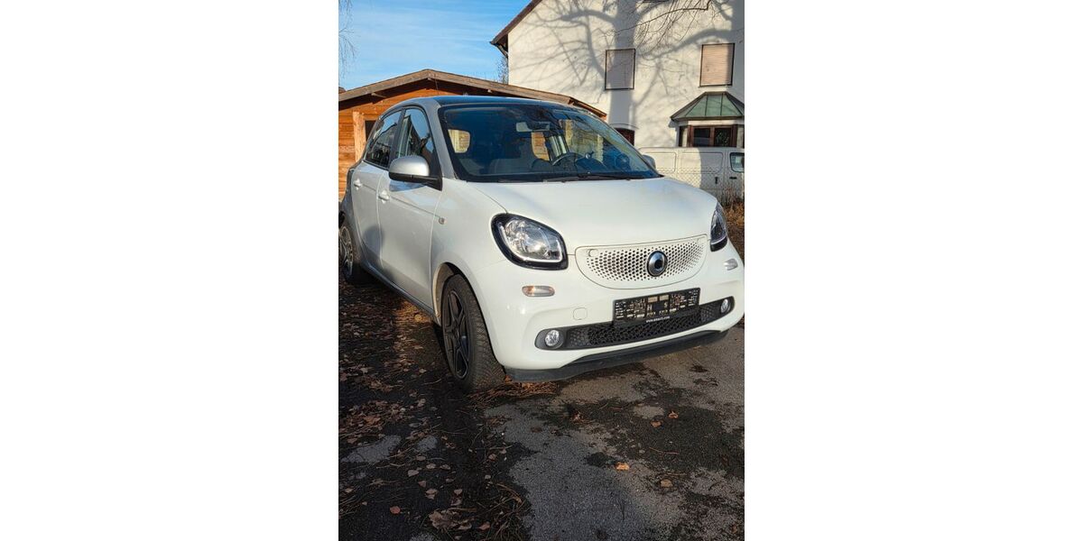 Smart ForFour 95.499 km 7.300 &euro; München 81549