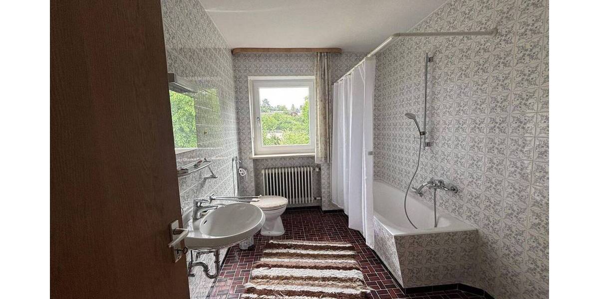 Mehrfamilienhaus, Wohnhaus Pfreimd - 7 Zimmer, 200 m&sup2;, 398.000&euro; | Angebot:25731600