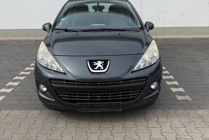 Peugeot 207 185.200 km 2.600 &euro; Reilingen 68799