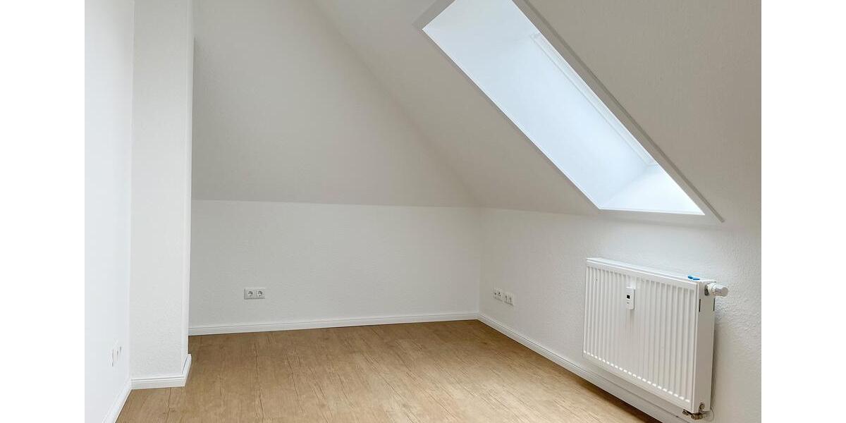 Dachgeschoßwohnung Büsum - 4 Zimmer, 118 m&sup2;, 1.400&euro; | Angebot:24121632