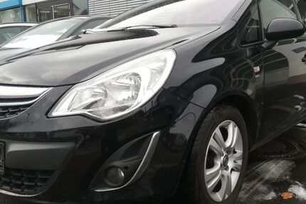 Opel Corsa 230.000 km 1.900 &euro; Tauberbischofsheim 97941