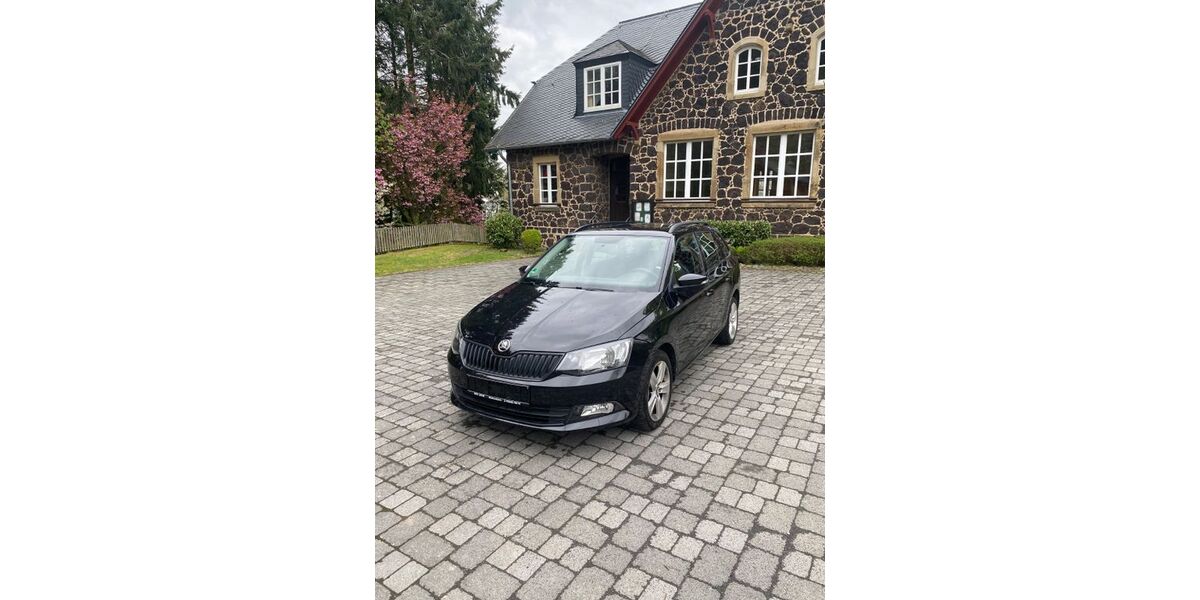 Skoda Fabia 102.000 km 9.500 &euro; Niederzissen 56651